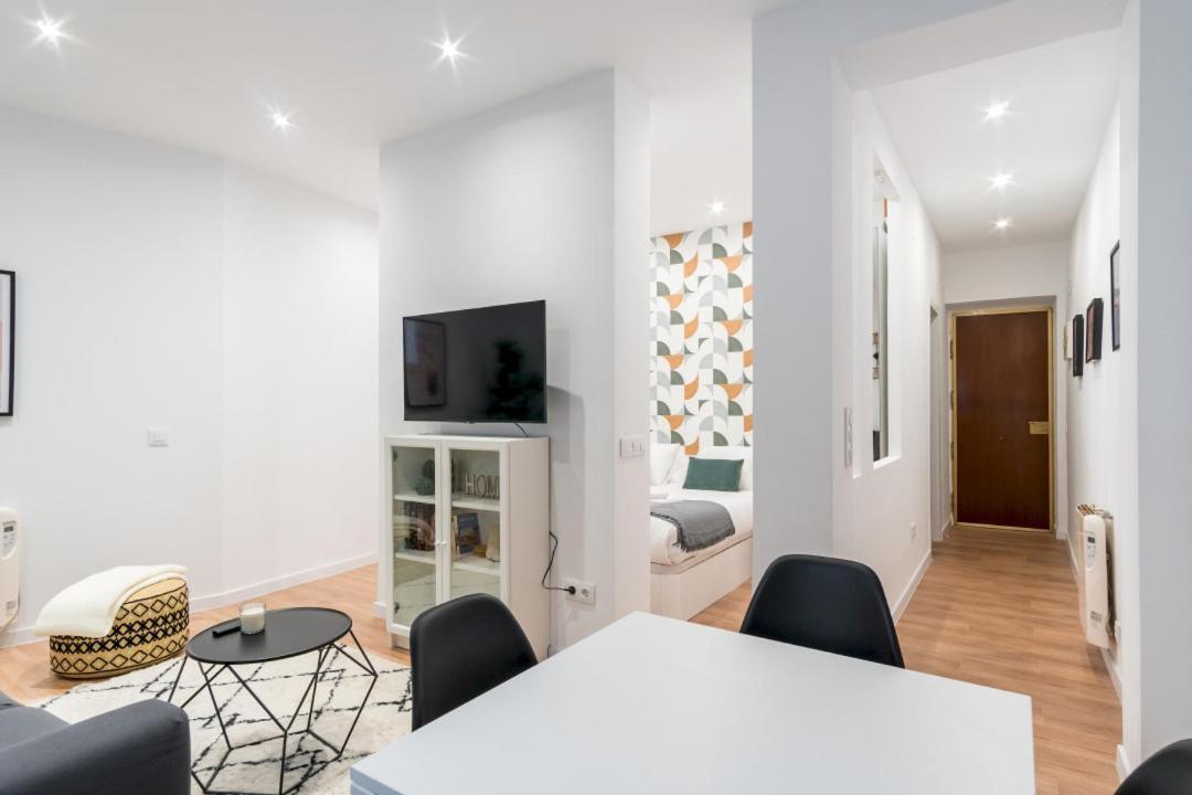 Modern Cozy - 1bedroom 1bathroom - Lavapies * Madryt